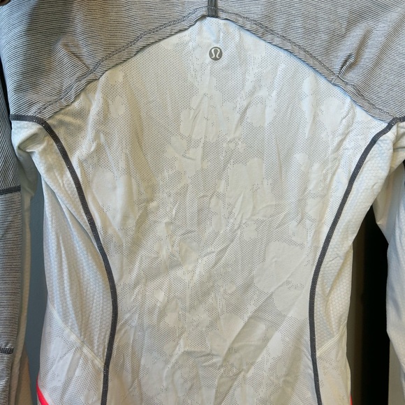 Lululemon Jacket Size 6 - Picture 8 of 11